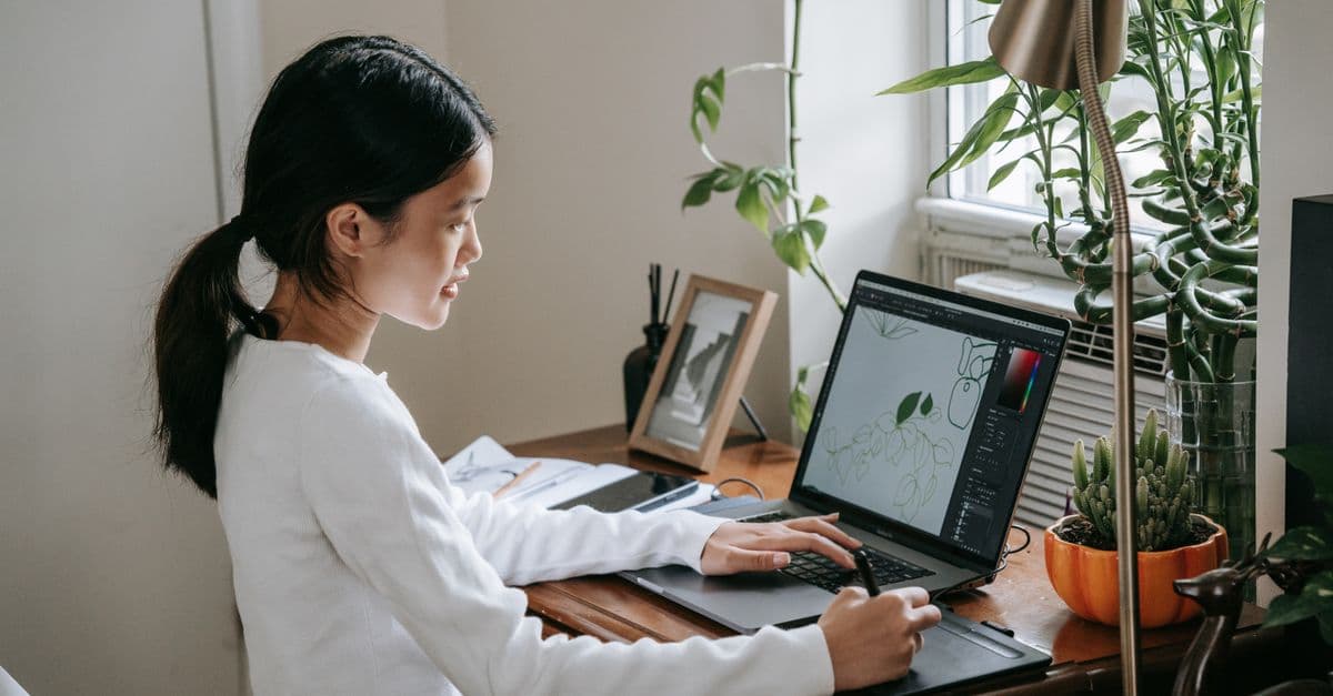 Coding for Girls: What Actually Changes the Odds
