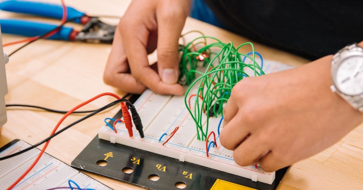 The micro:bit Explained for Parents Who Are Not Engineers